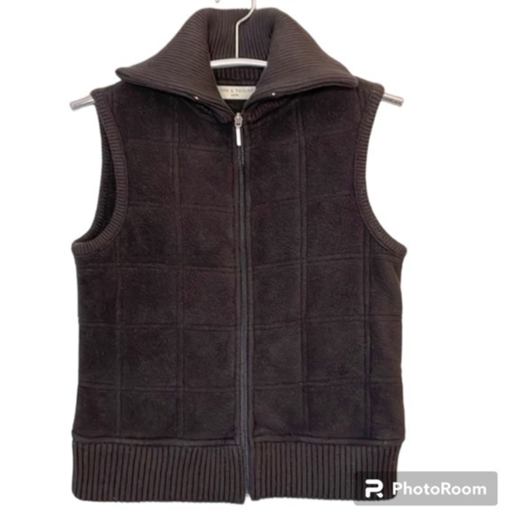 LORD & TAYLOR | Women’s Full Zip LORD & TAYLOR Collared Black Vest Size SP.
